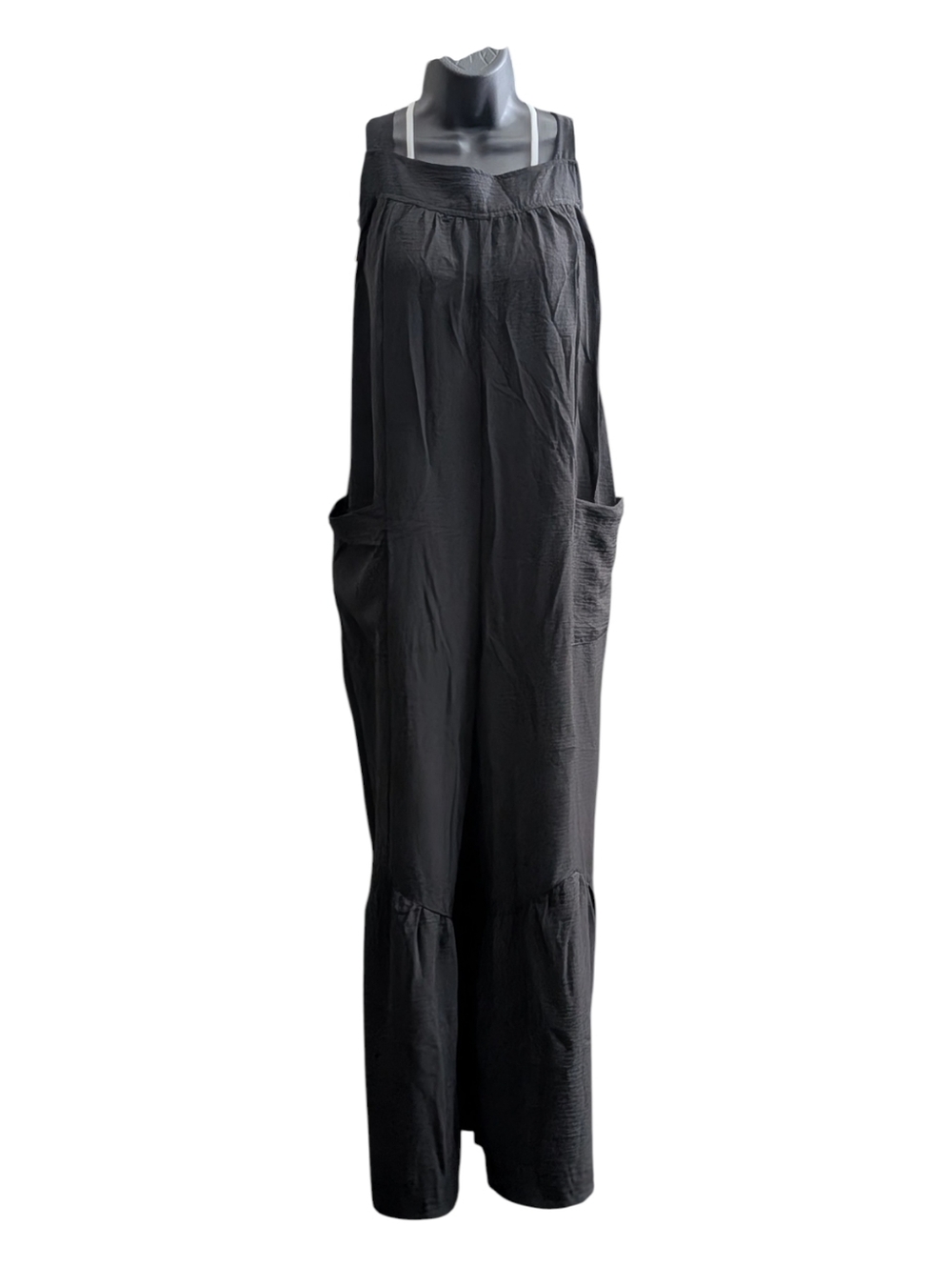 🆕 Women's PLUS SIZE XXL Black Jumpsuit With Ruffle Wide Legs & Pockets